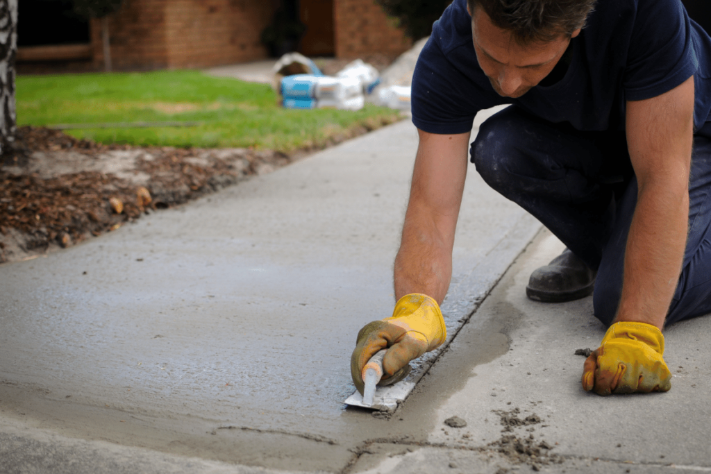 concrete Bradenton driveway repair